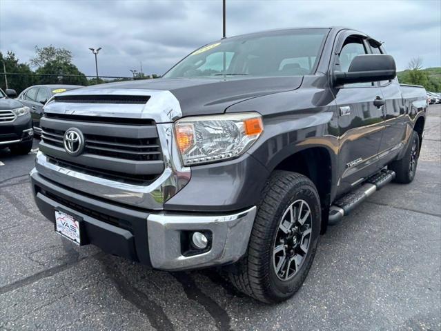 2015 Toyota Tundra SR5 5.7L V8 for sale in Manchester, CT