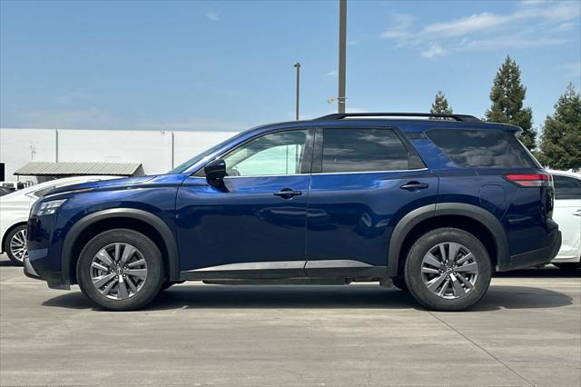 2024 Nissan Pathfinder SV FWD