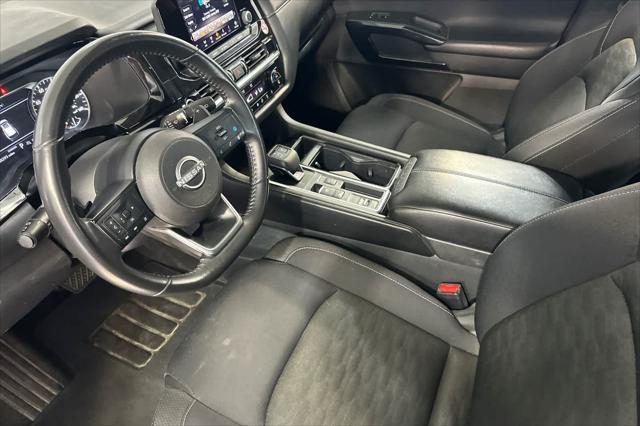 2024 Nissan Pathfinder SV FWD