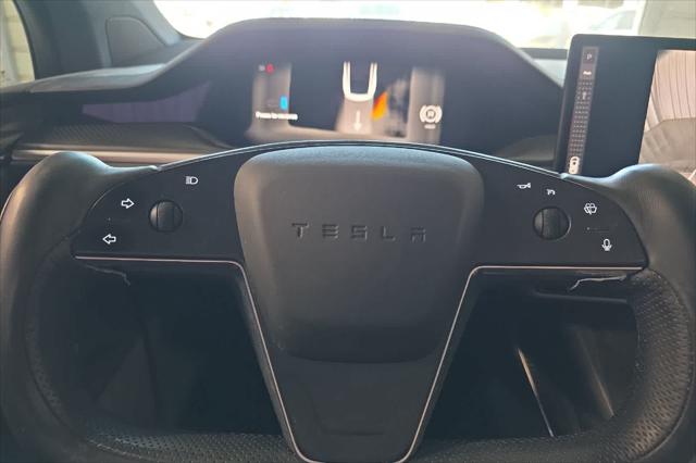 2022 Tesla Model X Plaid Tri Motor All-Wheel Drive