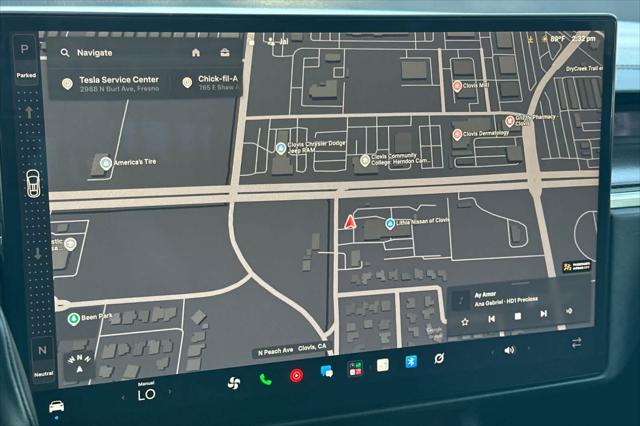 2022 Tesla Model X Plaid Tri Motor All-Wheel Drive