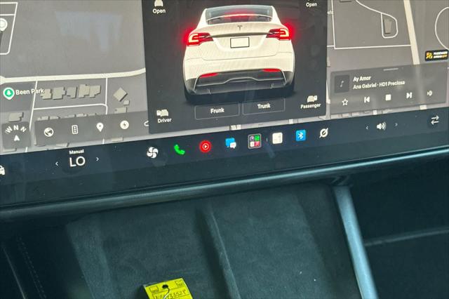 2022 Tesla Model X Plaid Tri Motor All-Wheel Drive