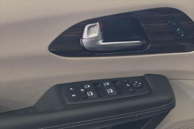 2023 Chrysler Pacifica Hybrid Limited