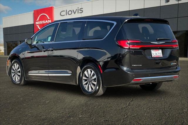 2023 Chrysler Pacifica Hybrid Limited