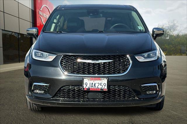 2023 Chrysler Pacifica Hybrid Limited