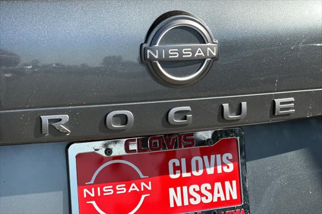 2025 Nissan Rogue SV FWD