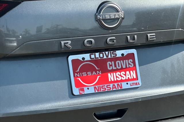 2025 Nissan Rogue SV FWD
