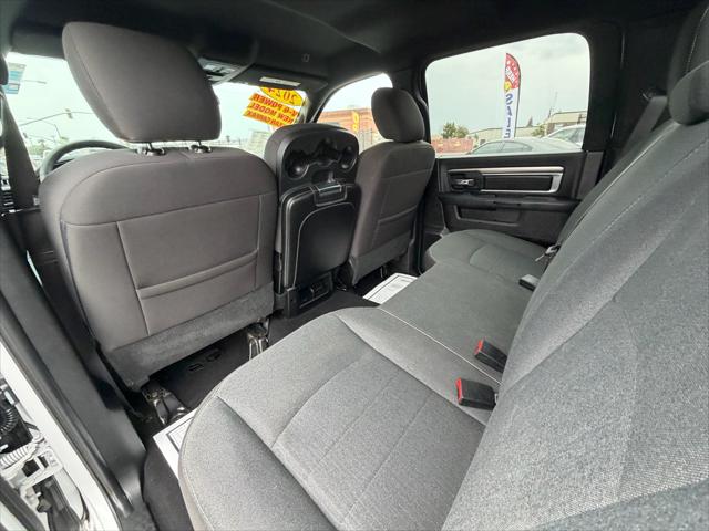 2024 Ram 1500 Classic Warlock Crew Cab 4x4 57 Box