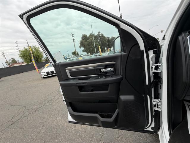 2024 Ram 1500 Classic Warlock Crew Cab 4x4 57 Box