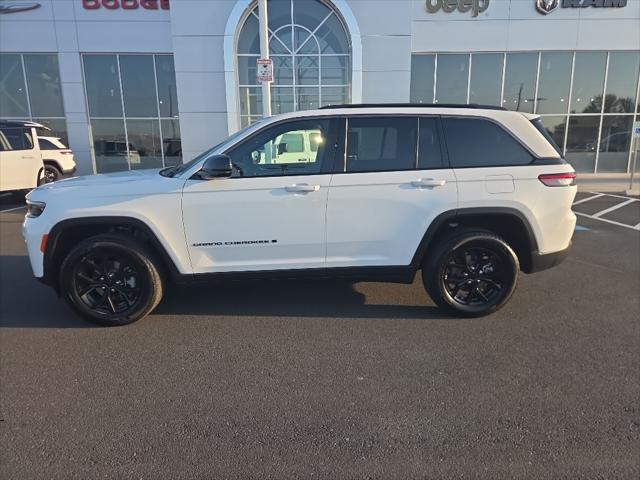 2026 Jeep Grand Cherokee Altitude 4x4 for sale in Yakima, WA