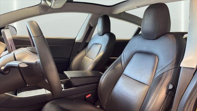 2020 Tesla Model 3 Standard Range Rear-Wheel Drive