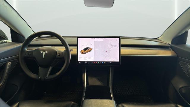 2020 Tesla Model 3 Standard Range Rear-Wheel Drive