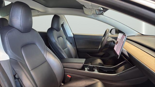 2020 Tesla Model 3 Standard Range Rear-Wheel Drive