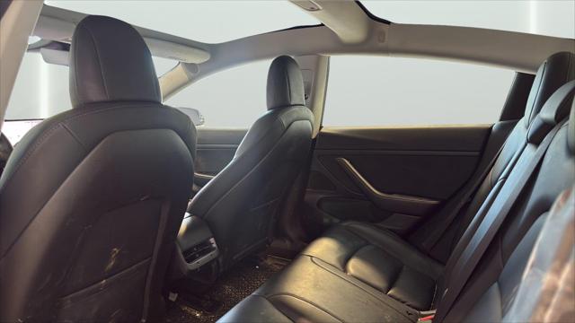 2020 Tesla Model 3 Standard Range Rear-Wheel Drive