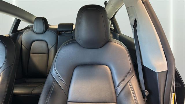 2020 Tesla Model 3 Standard Range Rear-Wheel Drive