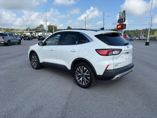2020 Ford Escape Titanium Hybrid