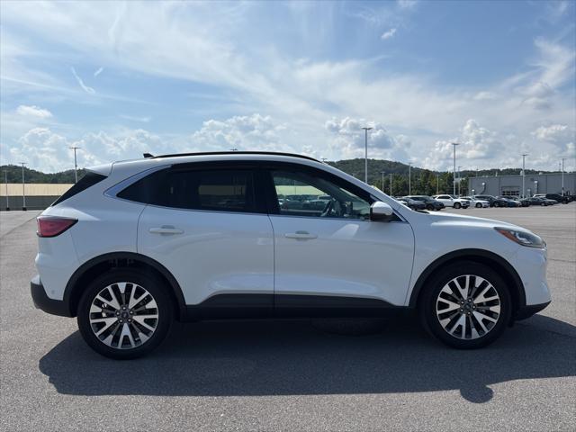 2020 Ford Escape Titanium Hybrid