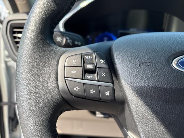 2020 Ford Escape Titanium Hybrid