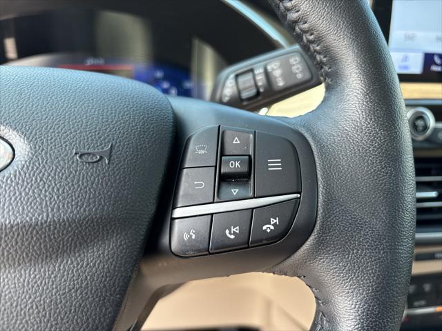 2020 Ford Escape Titanium Hybrid
