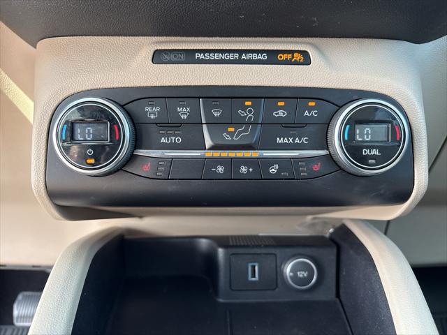 2020 Ford Escape Titanium Hybrid