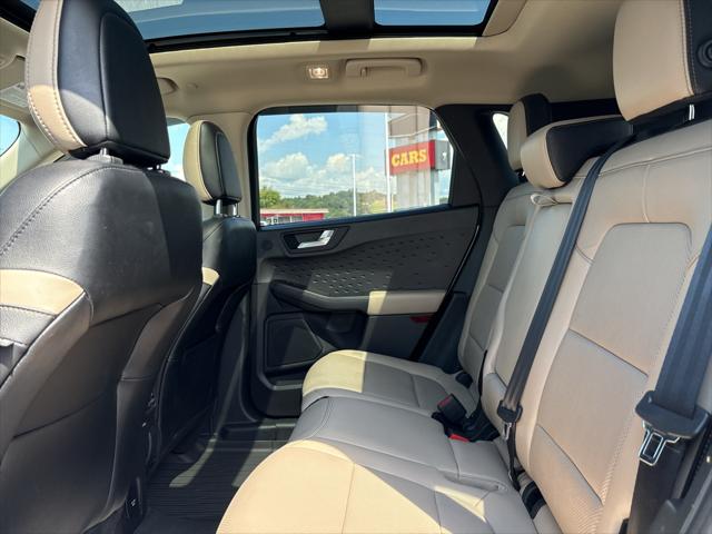 2020 Ford Escape Titanium Hybrid