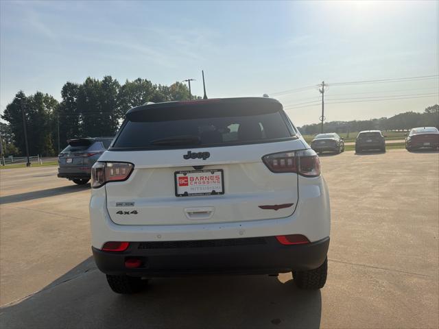 2025 Jeep Compass Trailhawk 4x4