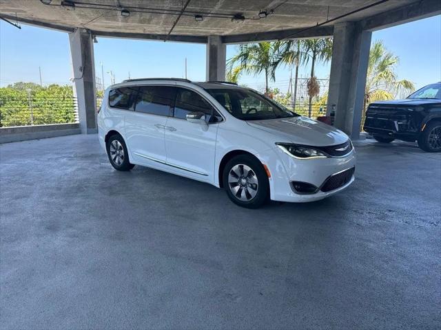 2020 Chrysler Pacifica Hybrid Limited for sale in Tamarac, FL