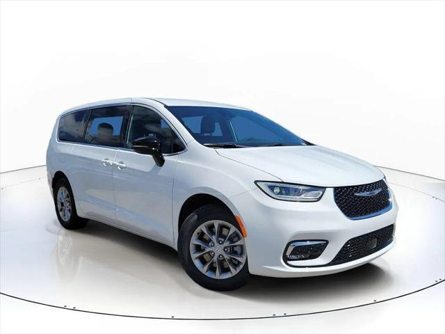2026 Chrysler Pacifica Select AWD for sale in Chicago, IL
