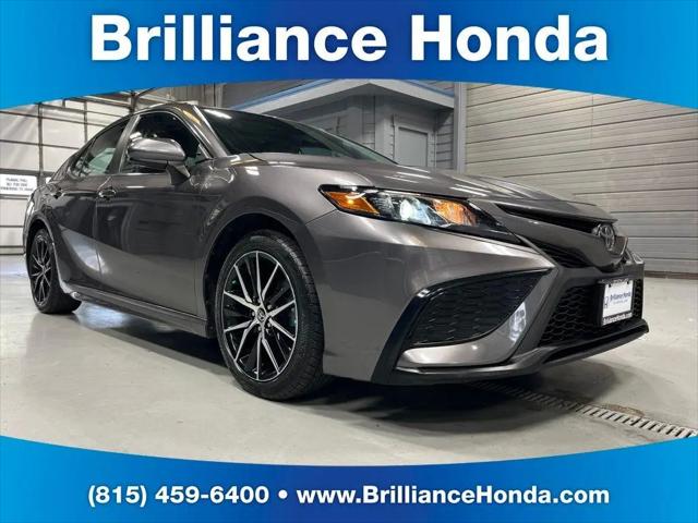 2021 Toyota Camry SE for sale in Crystal Lake, IL