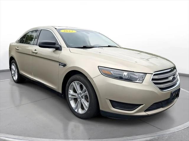 2017 Ford Taurus SE for sale near Springfield, OH