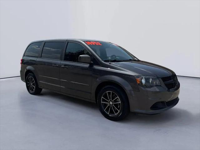 2017 Dodge Grand Caravan SE Plus for sale in Knoxville, TN