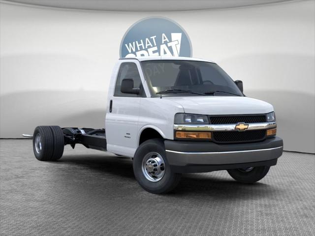 2026 Chevrolet Express Cutaway 4500 Van for sale in Bakerstown, PA