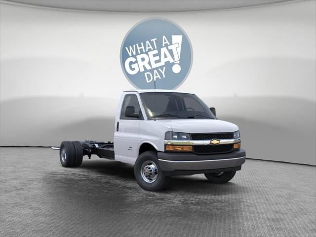 2026 Chevrolet Express Cutaway 4500 Van for sale in Bakerstown, PA