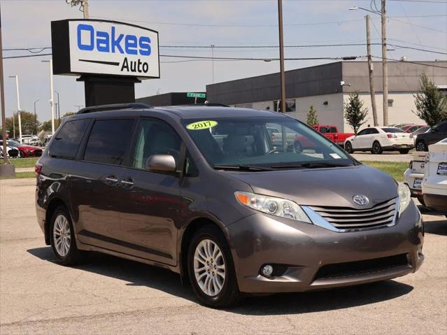 2017 Toyota Sienna XLE 8 Passenger for sale in Olathe, KS