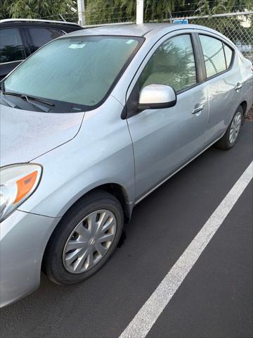 2012 Nissan Versa 1.6 SV