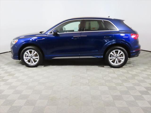 2025 Audi Q3 Premium 45 TFSI S line quattro Tiptronic