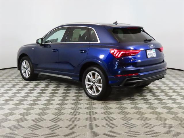 2025 Audi Q3 Premium 45 TFSI S line quattro Tiptronic