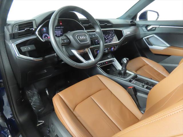 2025 Audi Q3 Premium 45 TFSI S line quattro Tiptronic