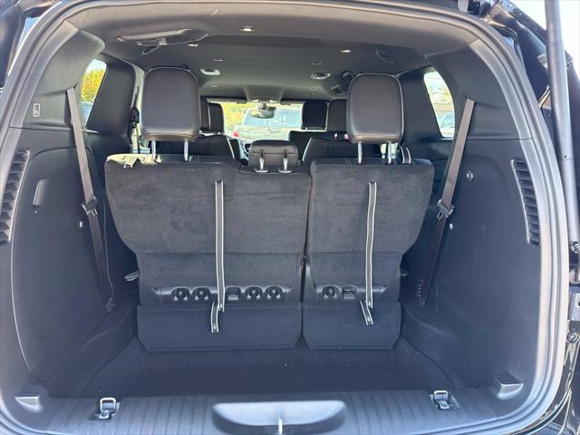 2027 Chrysler Pacifica Select AWD