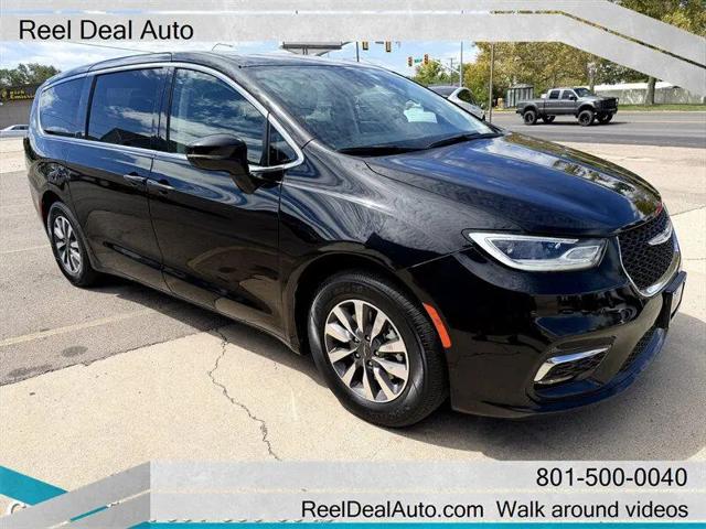2024 Chrysler Pacifica Hybrid Select for sale in North Salt Lake, UT