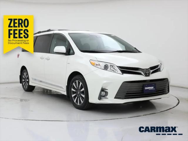 2018 Toyota Sienna XLE 7 Passenger for sale in Wichita, KS