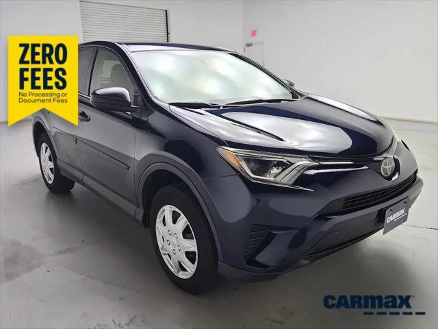 2017 Toyota RAV4 LE for sale in Schaumburg, IL