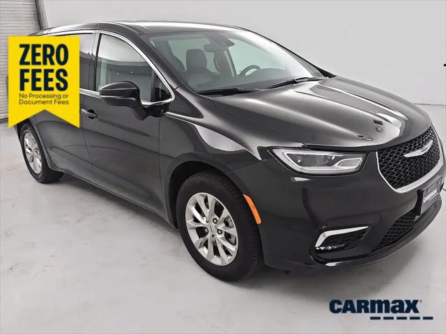 2023 Chrysler Pacifica Touring L AWD for sale in Tinley Park, IL