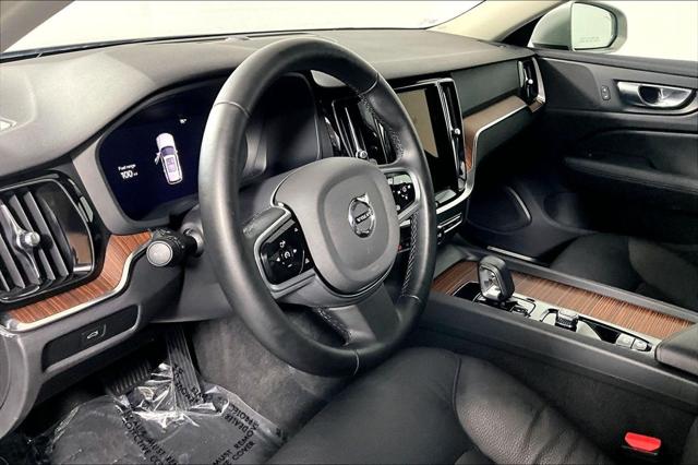 Used 2025 Volvo V60 Cross Country Plus  B5 AWD Gas (mild hybrid) For Sale in Olive Branch, MS