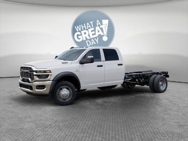 2027 RAM Ram 5500 Chassis Cab RAM 5500 TRADESMAN CHASSIS CREW CAB 4X4 84 CA 2027 RAM Ram 5500 Chassis Cab RAM 5500 TRADESMAN CHASSIS CREW CAB 4X4 84 CA