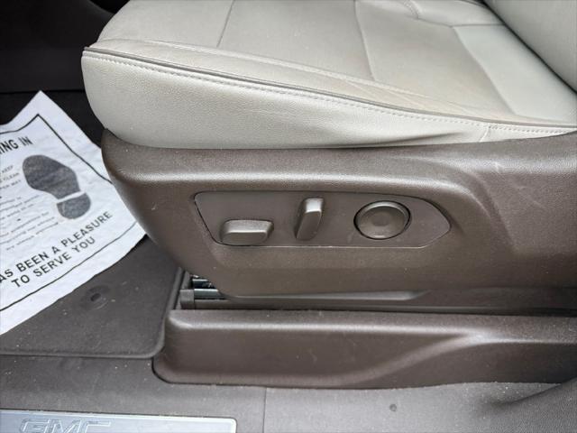 2021 GMC Yukon 4WD SLT
