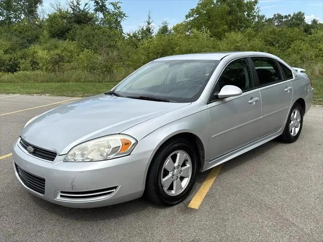 2009 Chevrolet Impala LT for sale in Flint, MI