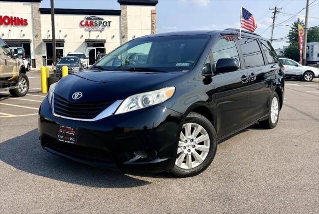 2014 Toyota Sienna LE 7 Passenger for sale in Philadelphia, PA
