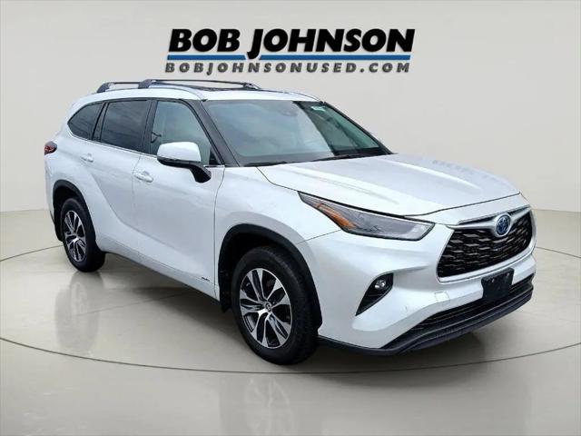 2023 Toyota Highlander Hybrid XLE for sale in Rochester, NY