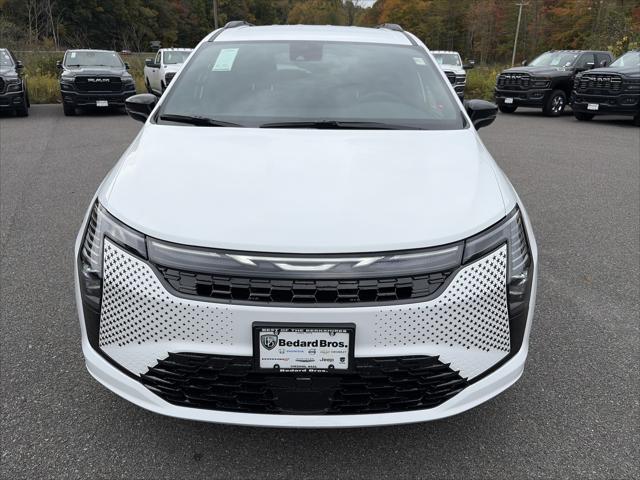 2027 Chrysler Pacifica Select AWD